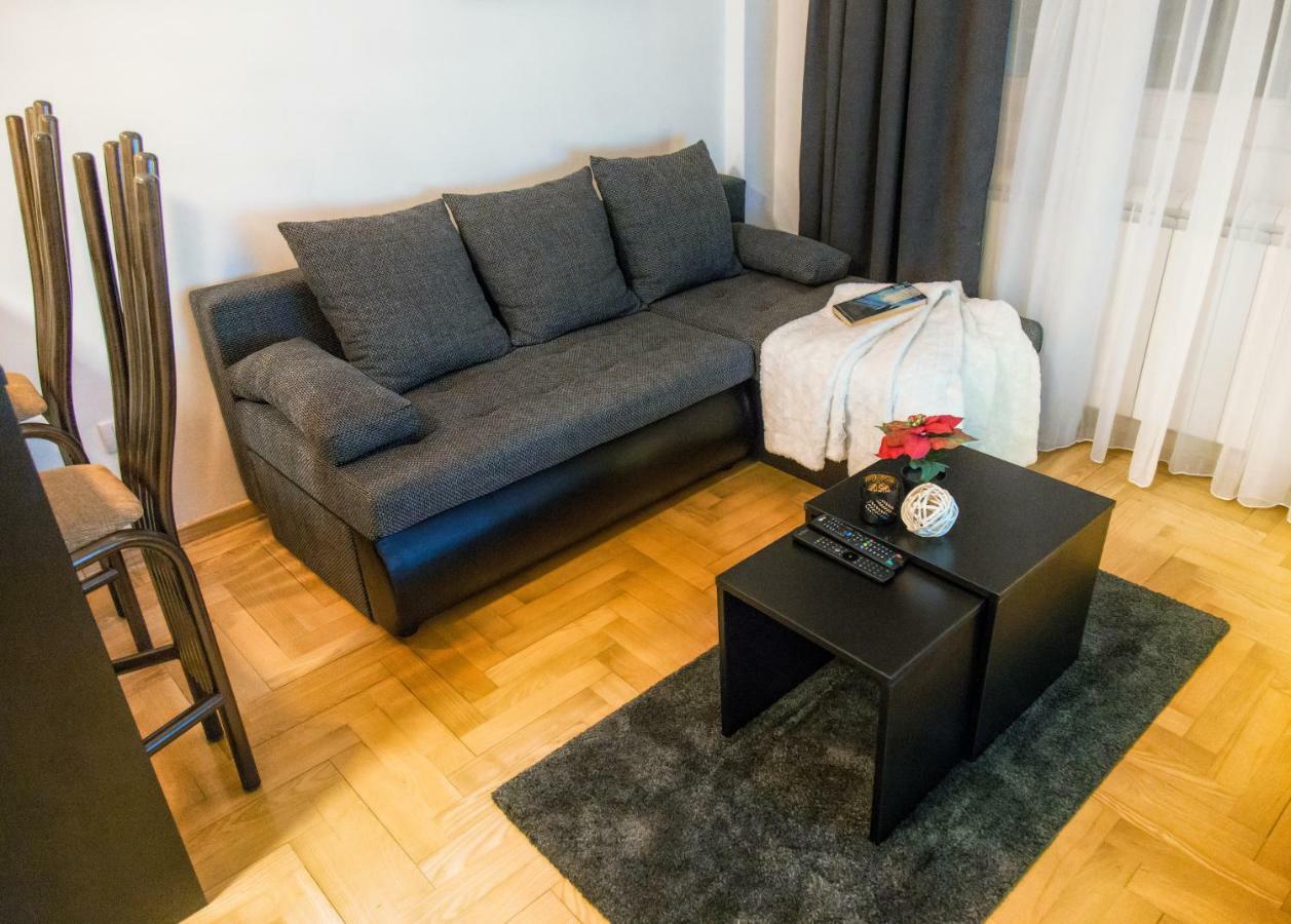 Africa Apartment Belgrad Exteriör bild