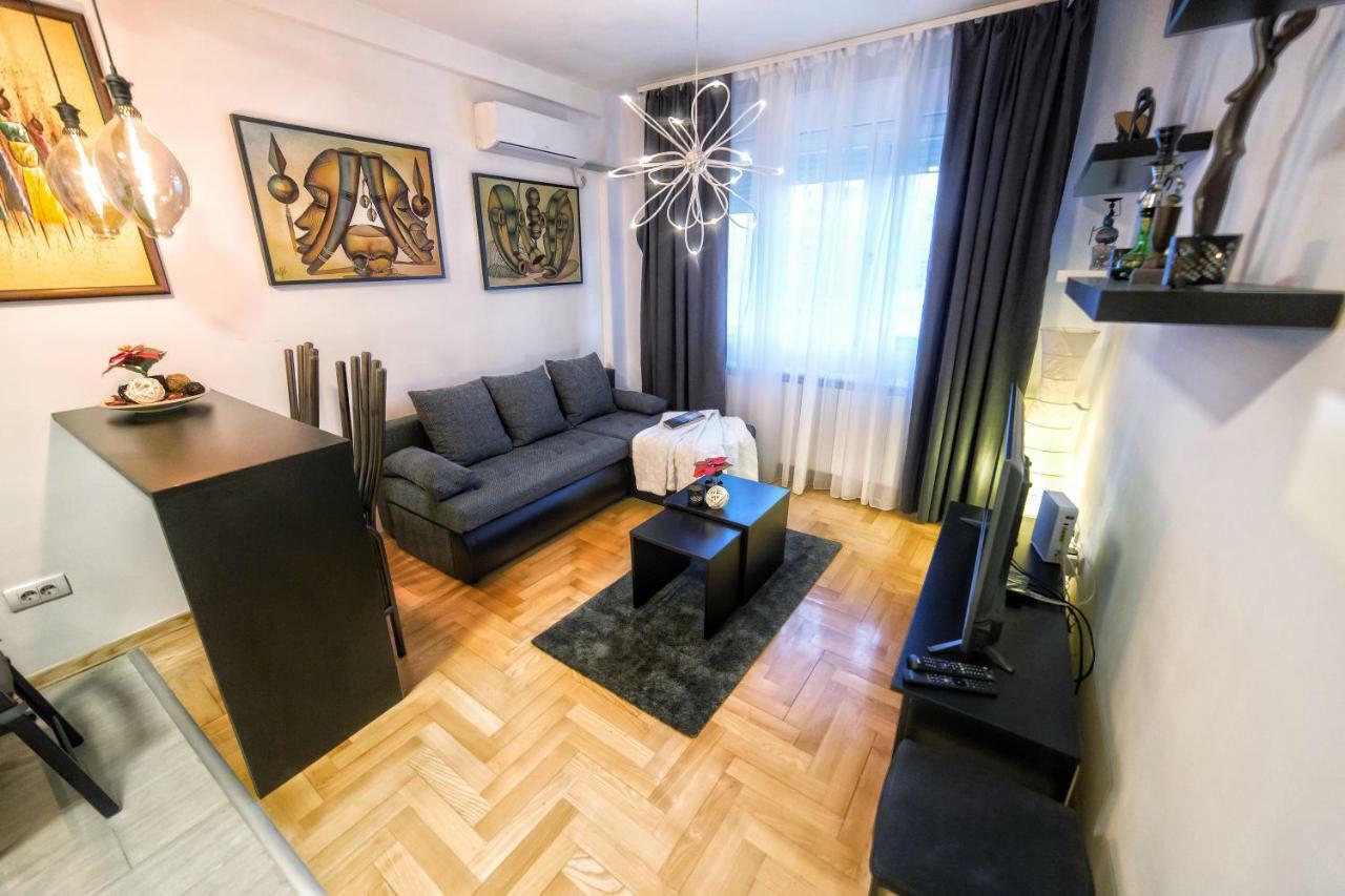 Africa Apartment Belgrad Exteriör bild